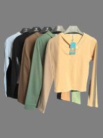 کراپ آستین‌ بلند دکمه‌ای